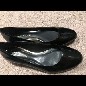 Patent leather black flats/gold heel